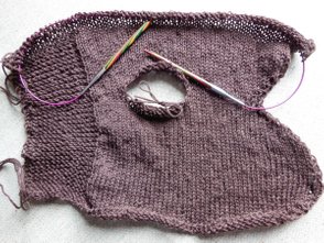 Knitting Mittens Crosswise? Nope.
